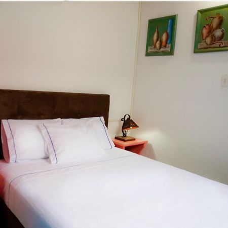 Hotel Casa Narvaez Girardot Bagian luar foto